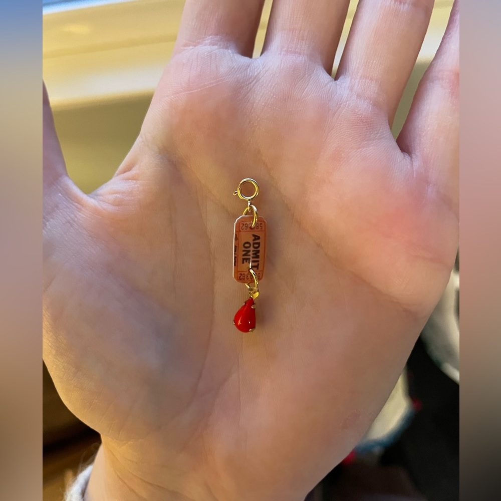Haricot Vert Single Picto-Charm “Admit One” - Picture 2 of 3